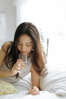 单身男女免费观看国语
