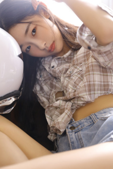 女邻居3
